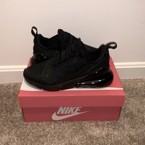 Nike Air Max 270